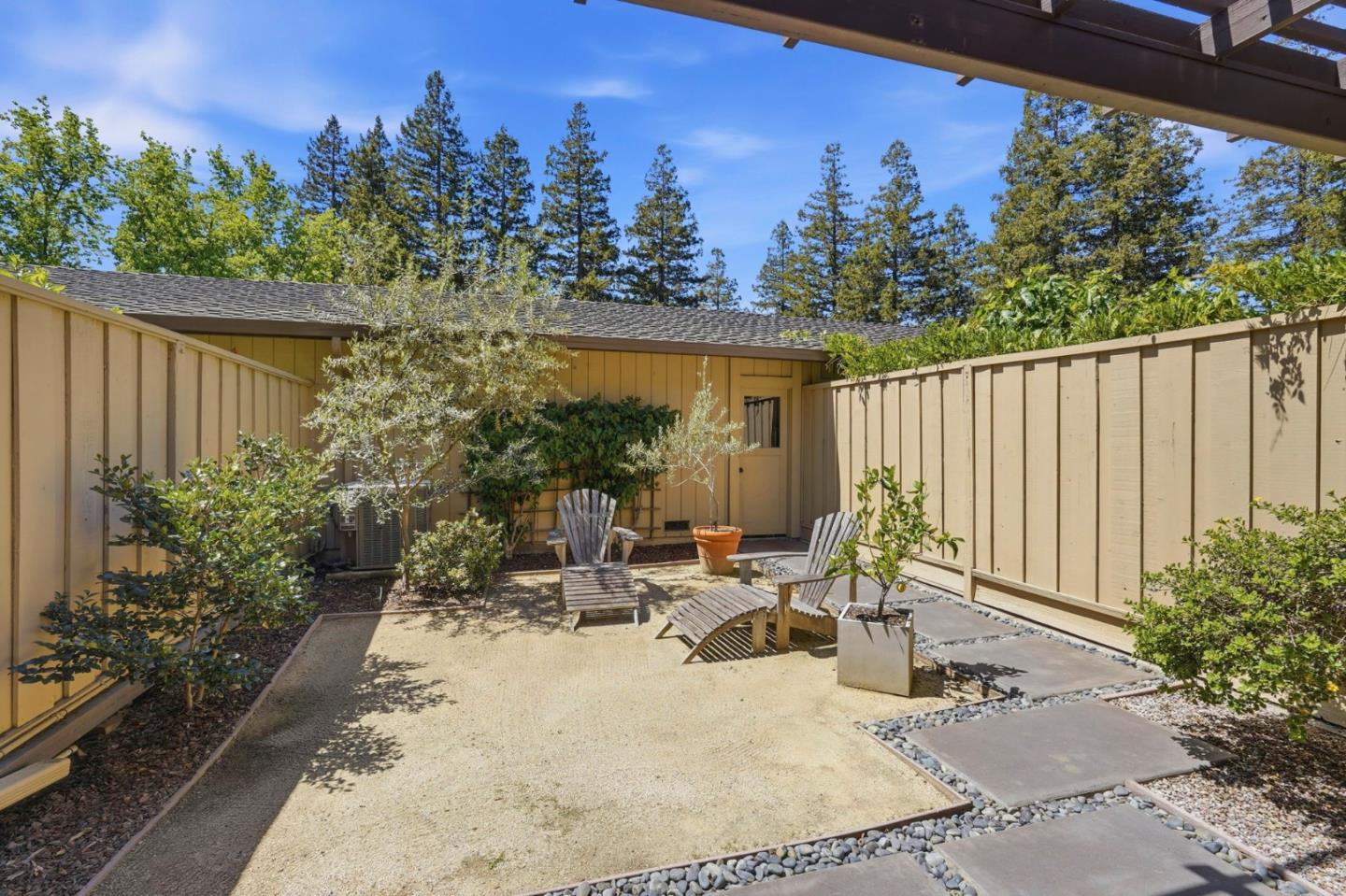 Detail Gallery Image 31 of 40 For 6092 Calle De Amor, San Jose,  CA 95124 - 2 Beds | 2/1 Baths