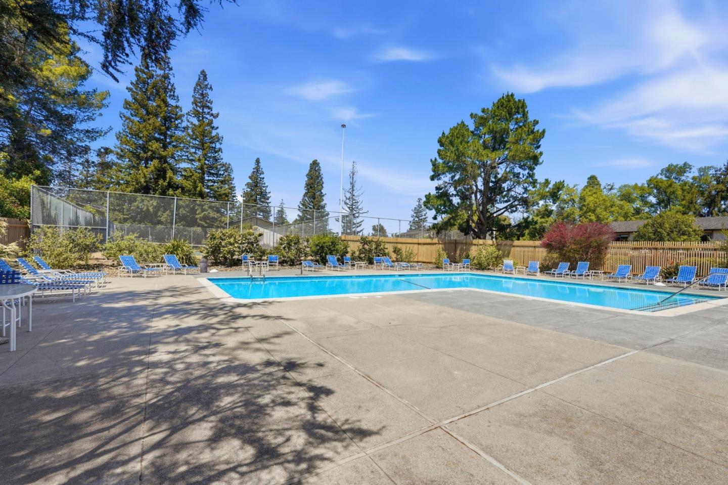 Detail Gallery Image 37 of 40 For 6092 Calle De Amor, San Jose,  CA 95124 - 2 Beds | 2/1 Baths