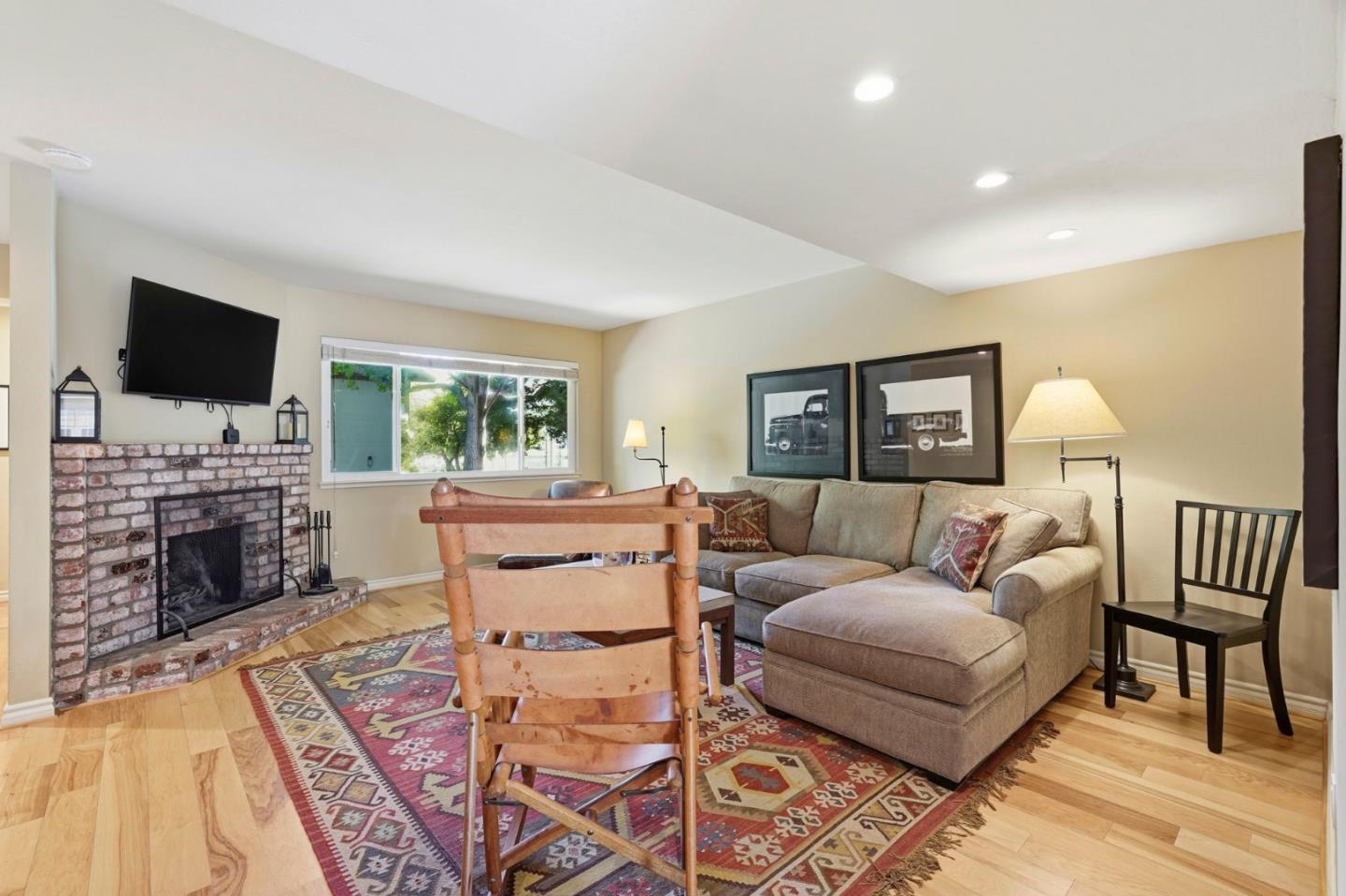 Detail Gallery Image 7 of 40 For 6092 Calle De Amor, San Jose,  CA 95124 - 2 Beds | 2/1 Baths