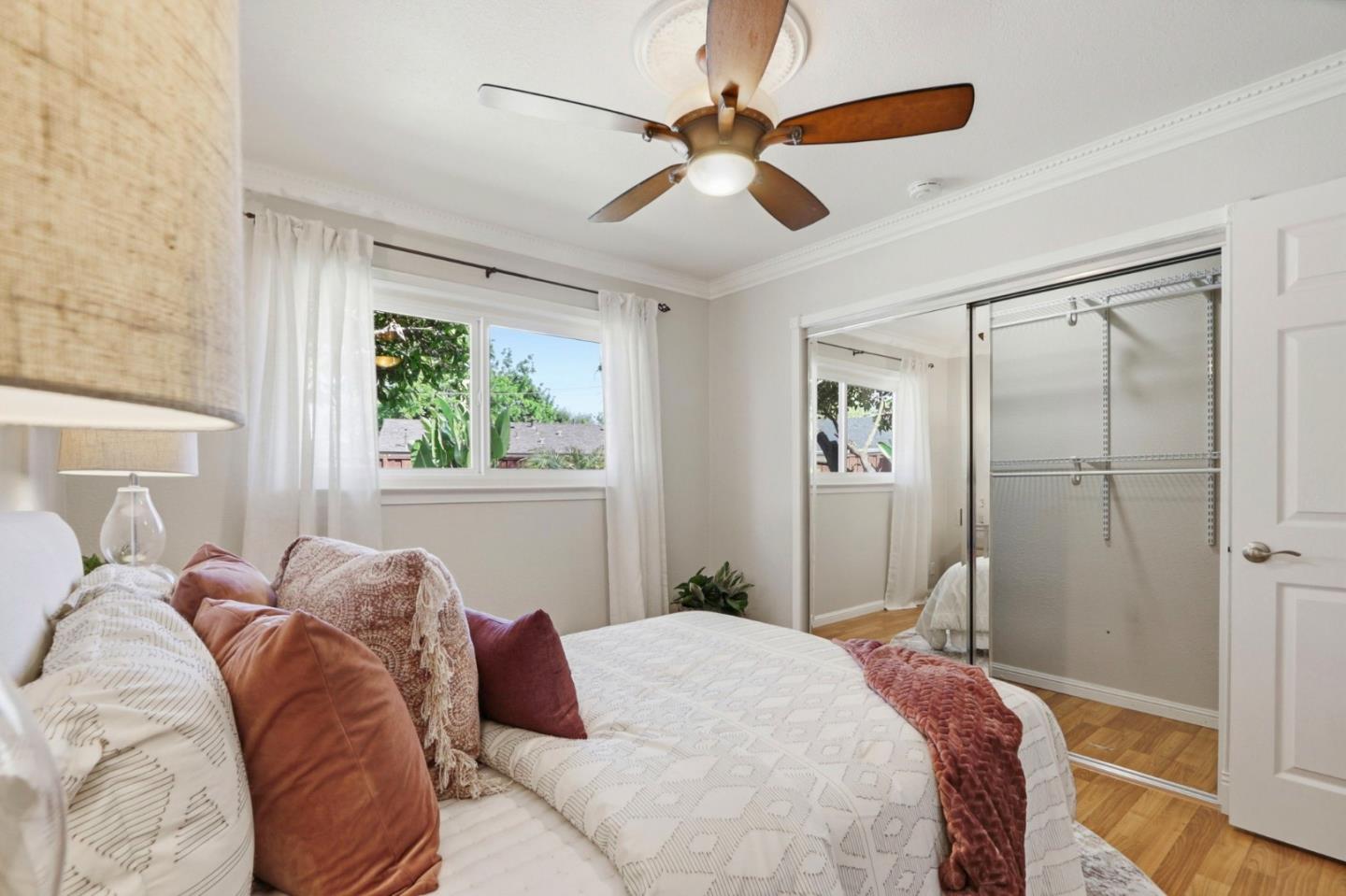 Detail Gallery Image 18 of 48 For 651 Larkmead Ct, San Jose,  CA 95117 - 3 Beds | 2 Baths