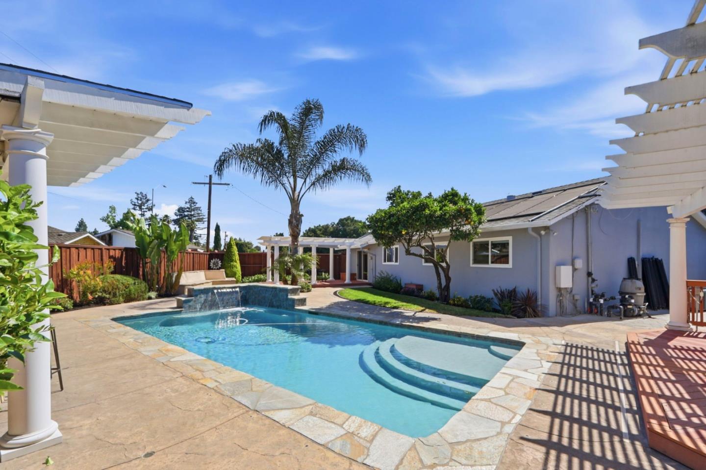 Detail Gallery Image 37 of 48 For 651 Larkmead Ct, San Jose,  CA 95117 - 3 Beds | 2 Baths