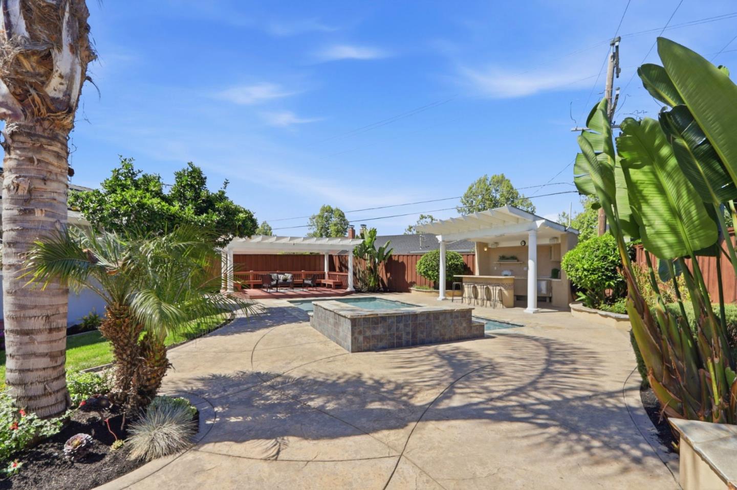 Detail Gallery Image 38 of 48 For 651 Larkmead Ct, San Jose,  CA 95117 - 3 Beds | 2 Baths