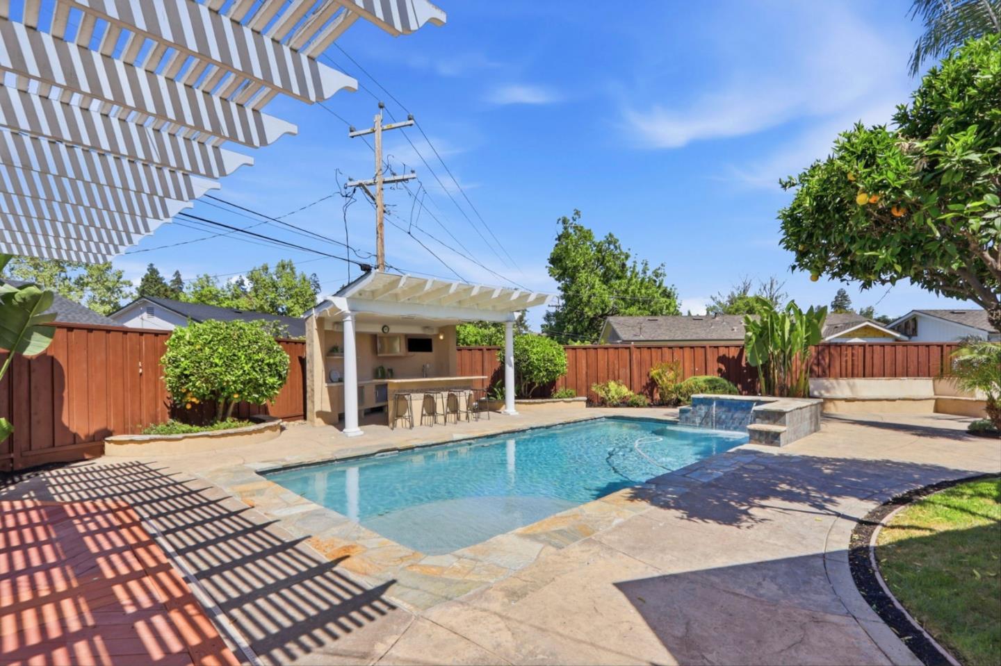 Detail Gallery Image 42 of 48 For 651 Larkmead Ct, San Jose,  CA 95117 - 3 Beds | 2 Baths