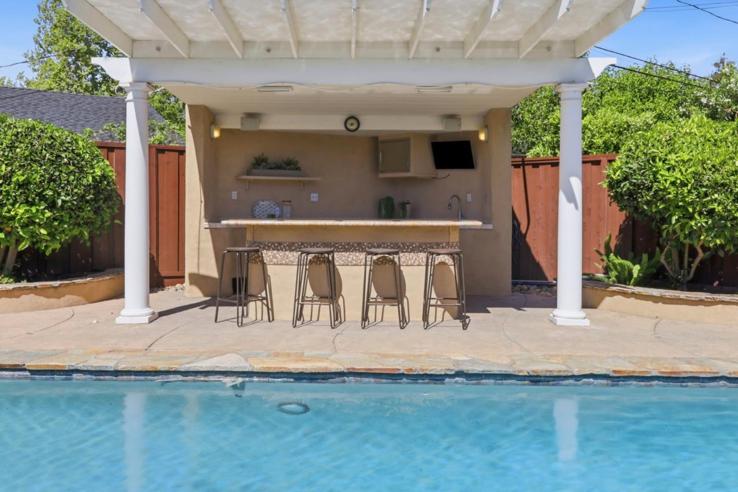 Detail Gallery Image 45 of 48 For 651 Larkmead Ct, San Jose,  CA 95117 - 3 Beds | 2 Baths