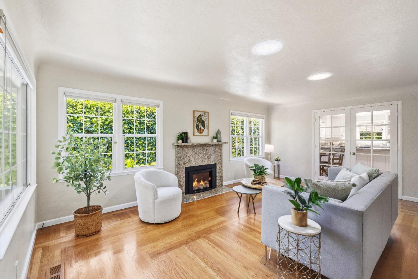 Detail Gallery Image 4 of 43 For 245 Laurel Dr, Felton,  CA 95018 - 3 Beds | 1 Baths