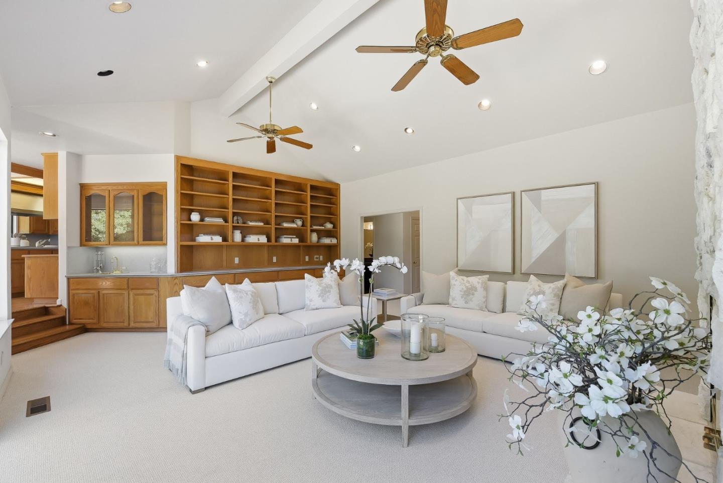 Detail Gallery Image 24 of 63 For 12390 Gigli Ct, Los Altos Hills,  CA 94022 - 5 Beds | 3/1 Baths