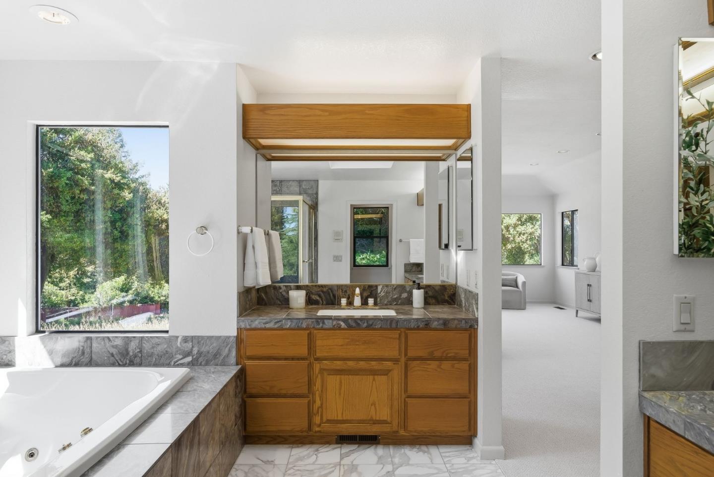 Detail Gallery Image 44 of 63 For 12390 Gigli Ct, Los Altos Hills,  CA 94022 - 5 Beds | 3/1 Baths