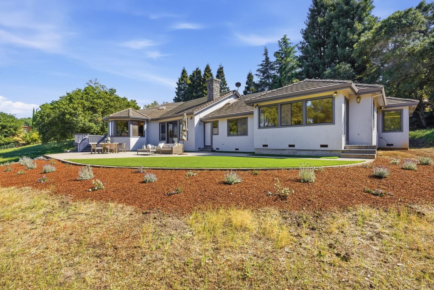 Detail Gallery Image 53 of 63 For 12390 Gigli Ct, Los Altos Hills,  CA 94022 - 5 Beds | 3/1 Baths