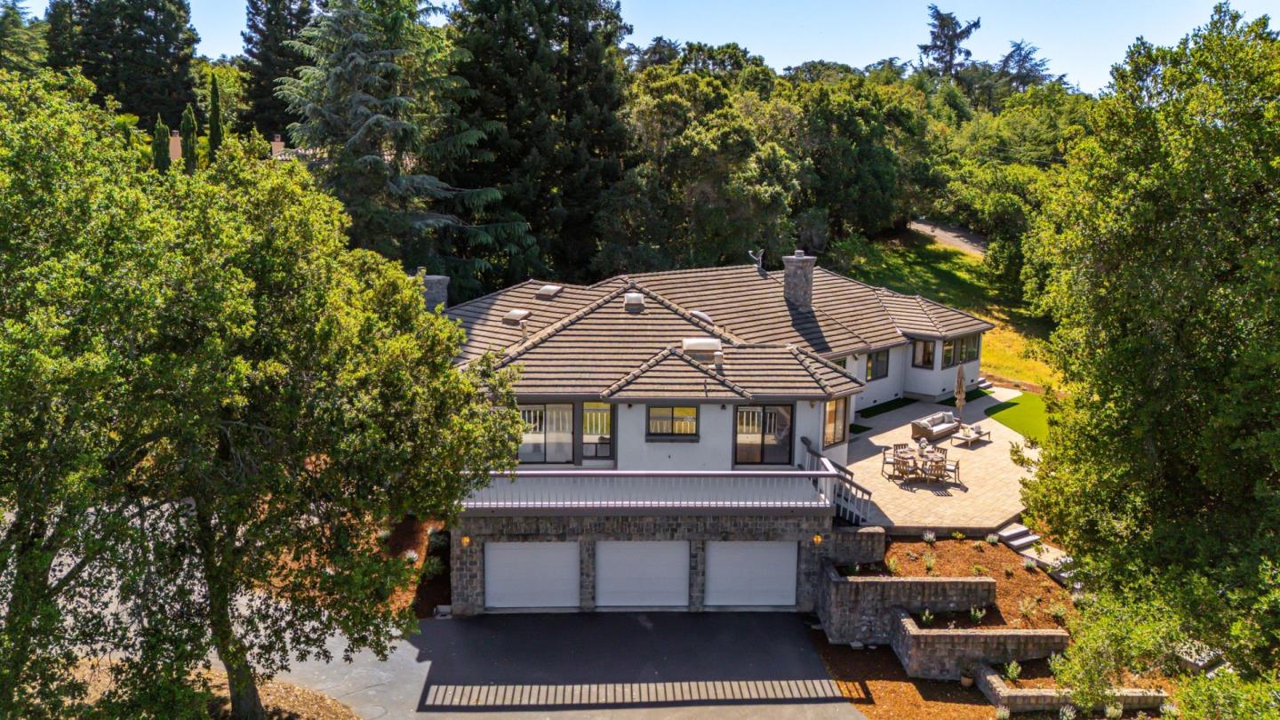 Detail Gallery Image 61 of 63 For 12390 Gigli Ct, Los Altos Hills,  CA 94022 - 5 Beds | 3/1 Baths