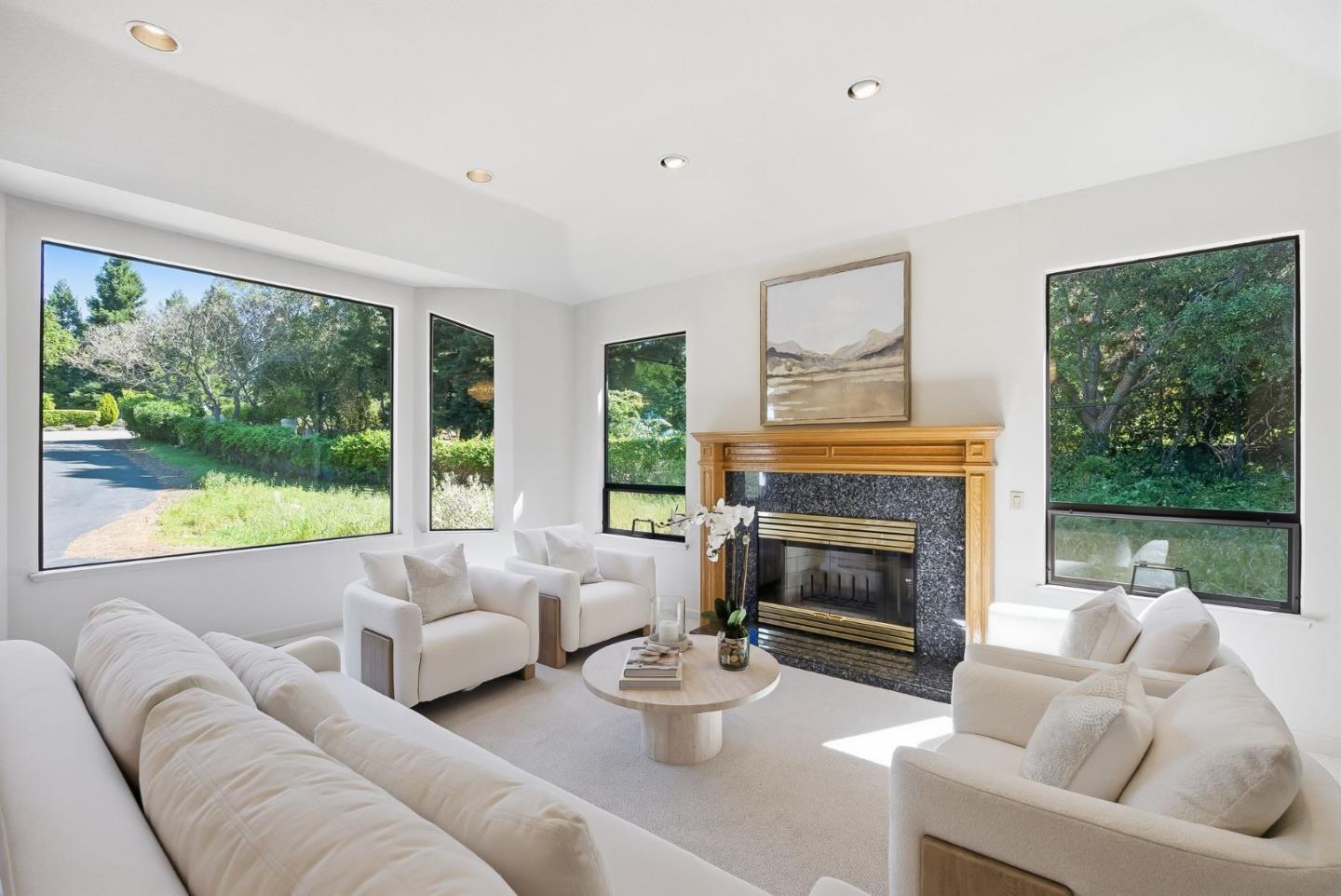 Detail Gallery Image 9 of 63 For 12390 Gigli Ct, Los Altos Hills,  CA 94022 - 5 Beds | 3/1 Baths