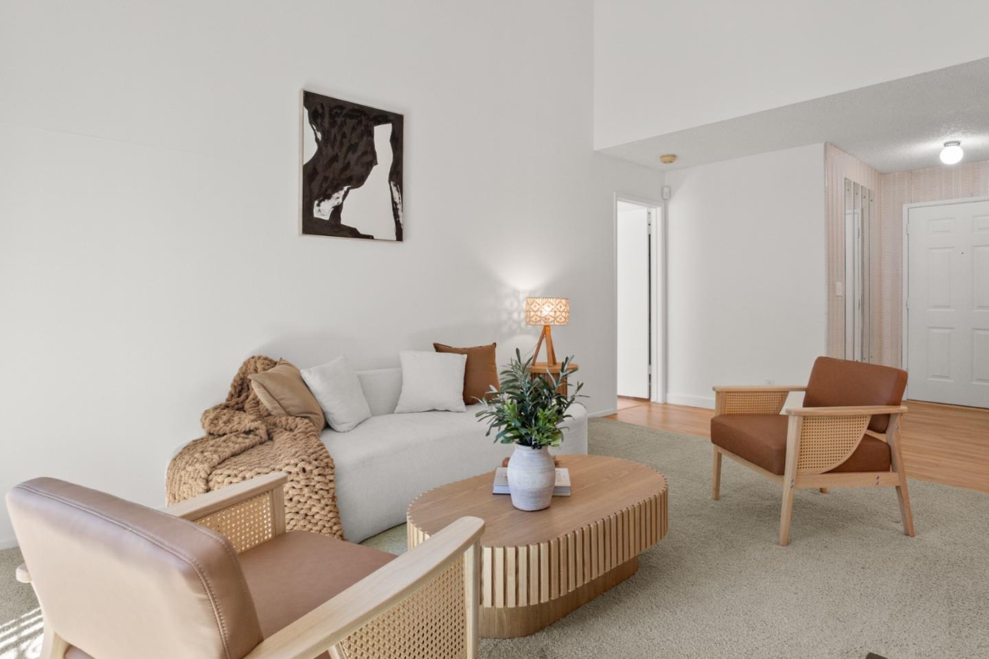 Detail Gallery Image 13 of 24 For 350 Otono Ct, San Jose,  CA 95111 - 3 Beds | 2 Baths