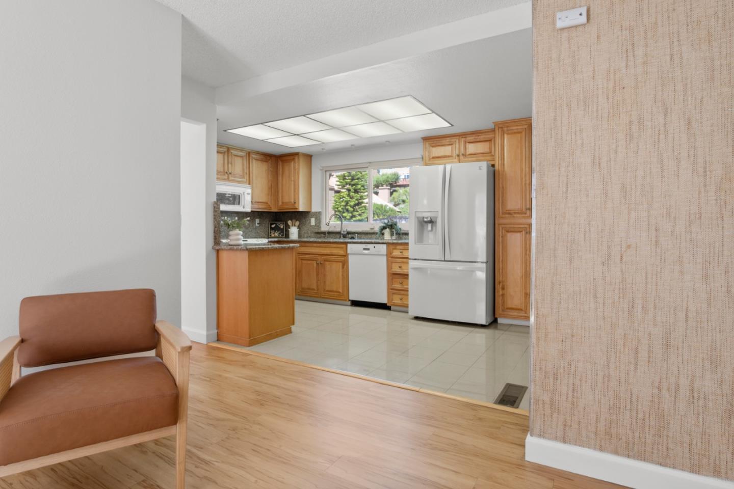 Detail Gallery Image 19 of 24 For 350 Otono Ct, San Jose,  CA 95111 - 3 Beds | 2 Baths