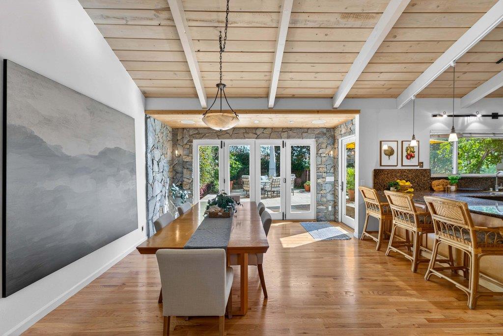 Detail Gallery Image 12 of 61 For 121 Greenbrier Dr, Aptos,  CA 95003 - 4 Beds | 2/1 Baths