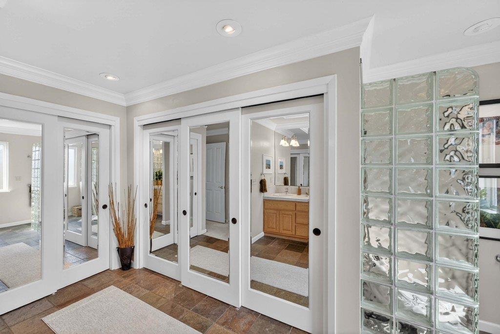 Detail Gallery Image 38 of 61 For 121 Greenbrier Dr, Aptos,  CA 95003 - 4 Beds | 2/1 Baths