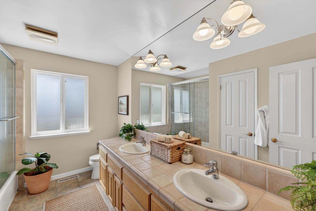 Detail Gallery Image 41 of 61 For 121 Greenbrier Dr, Aptos,  CA 95003 - 4 Beds | 2/1 Baths