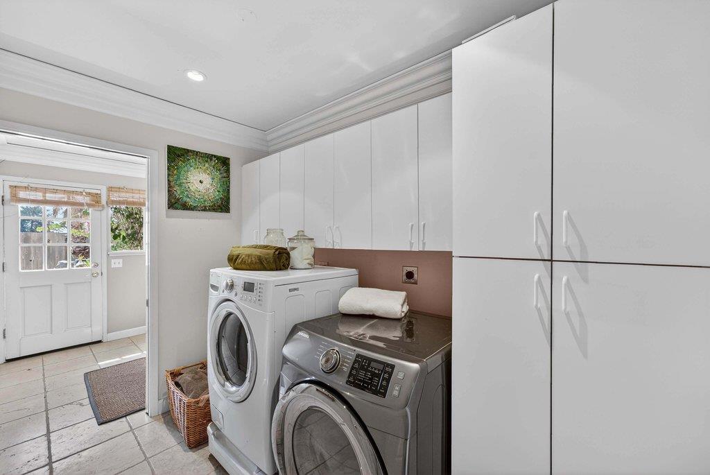 Detail Gallery Image 42 of 61 For 121 Greenbrier Dr, Aptos,  CA 95003 - 4 Beds | 2/1 Baths