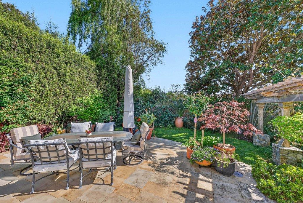 Detail Gallery Image 44 of 61 For 121 Greenbrier Dr, Aptos,  CA 95003 - 4 Beds | 2/1 Baths