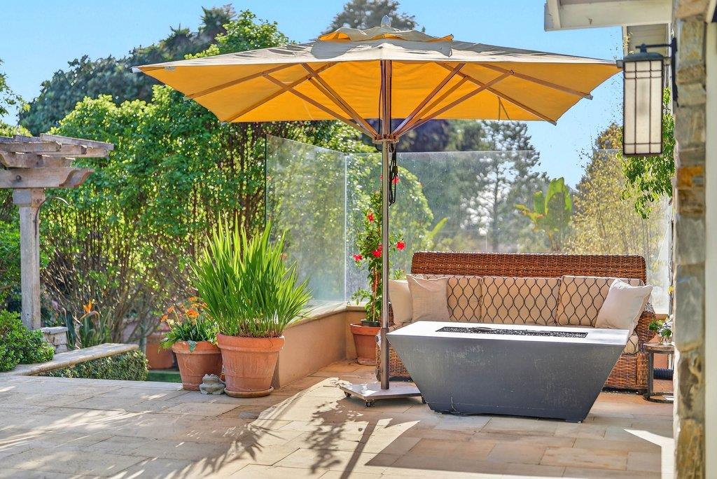 Detail Gallery Image 49 of 61 For 121 Greenbrier Dr, Aptos,  CA 95003 - 4 Beds | 2/1 Baths