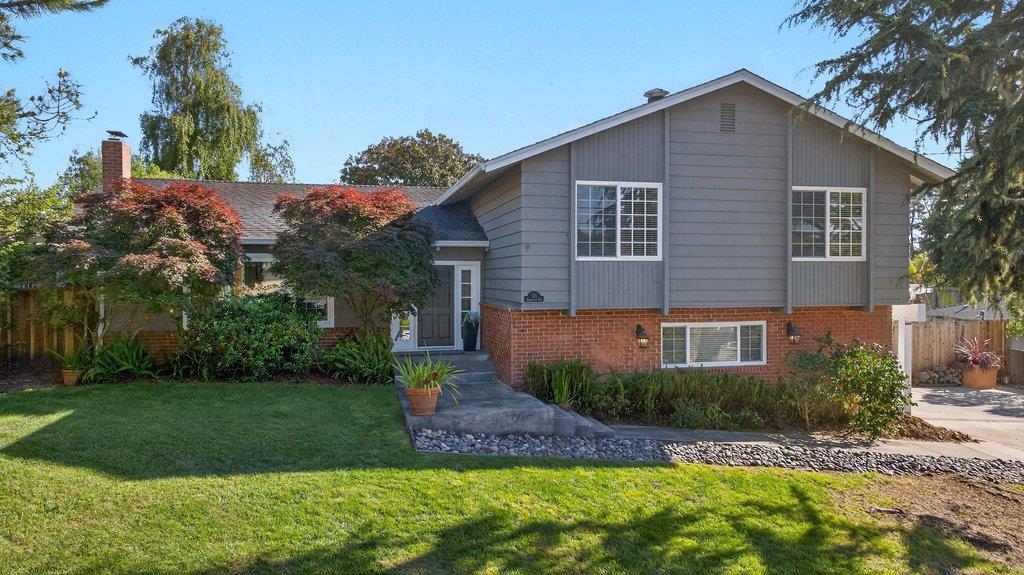 Detail Gallery Image 56 of 61 For 121 Greenbrier Dr, Aptos,  CA 95003 - 4 Beds | 2/1 Baths