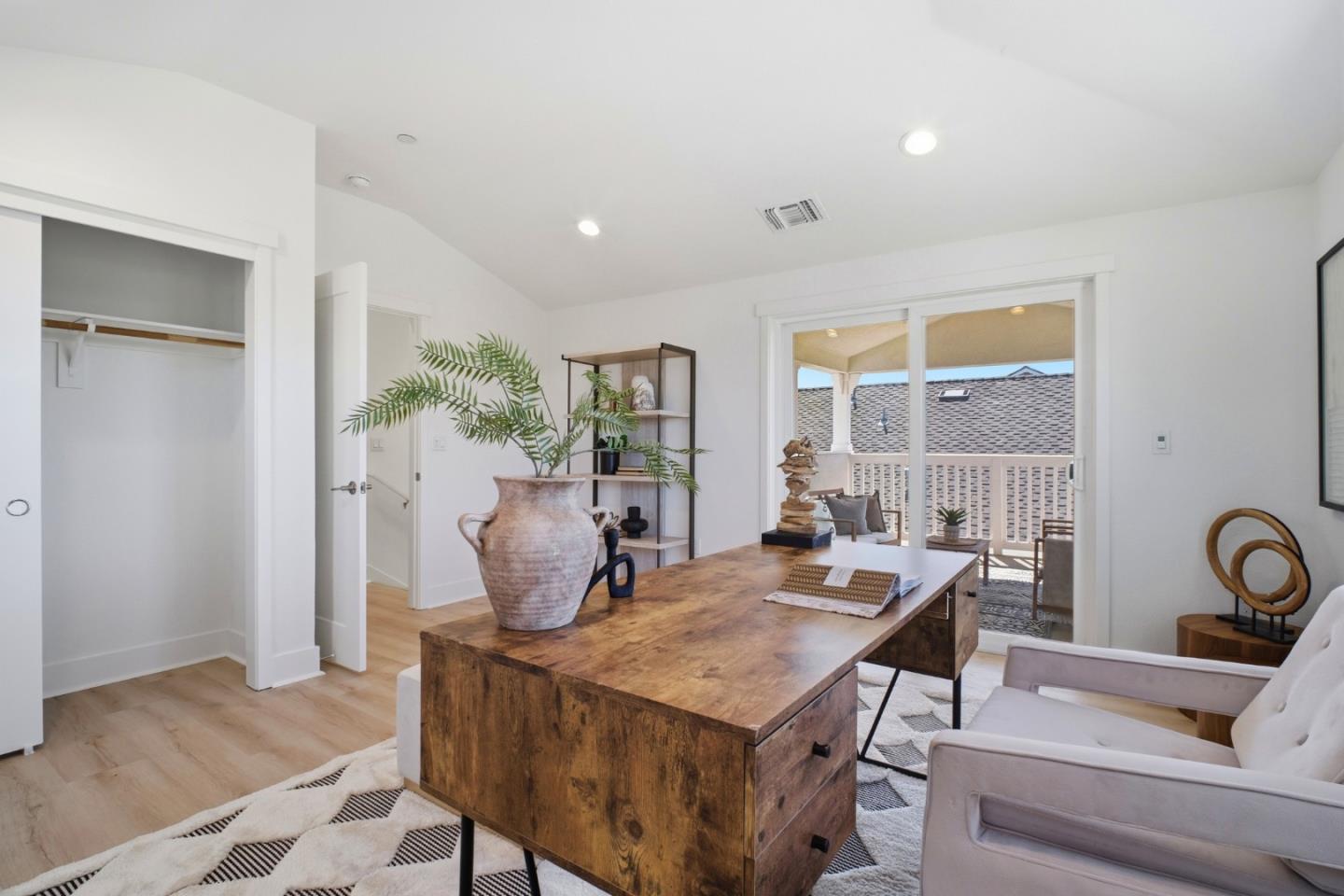 Detail Gallery Image 17 of 47 For 8420 Blue Anchor Way, Newark,  CA 94560 - 4 Beds | 3/1 Baths