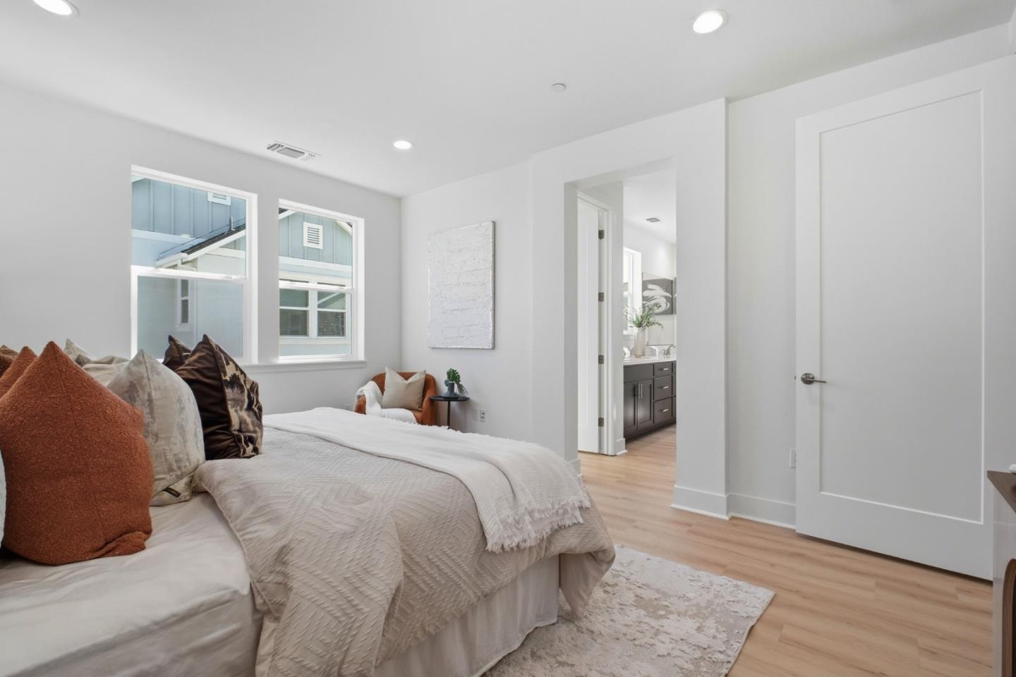 Detail Gallery Image 26 of 47 For 8420 Blue Anchor Way, Newark,  CA 94560 - 4 Beds | 3/1 Baths