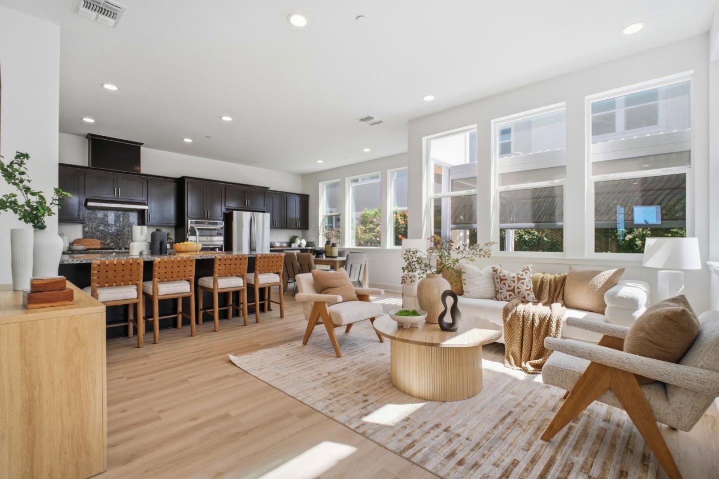 Detail Gallery Image 6 of 47 For 8420 Blue Anchor Way, Newark,  CA 94560 - 4 Beds | 3/1 Baths