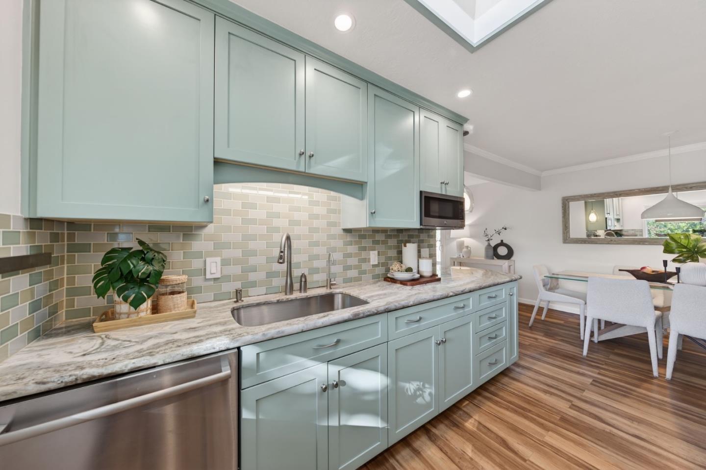 Detail Gallery Image 10 of 37 For 1040 Lancer Dr, San Jose,  CA 95129 - 4 Beds | 2 Baths