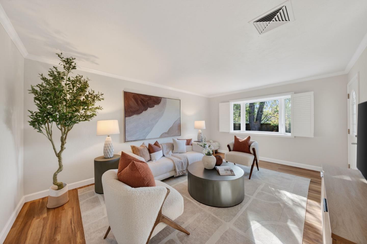 Detail Gallery Image 3 of 37 For 1040 Lancer Dr, San Jose,  CA 95129 - 4 Beds | 2 Baths