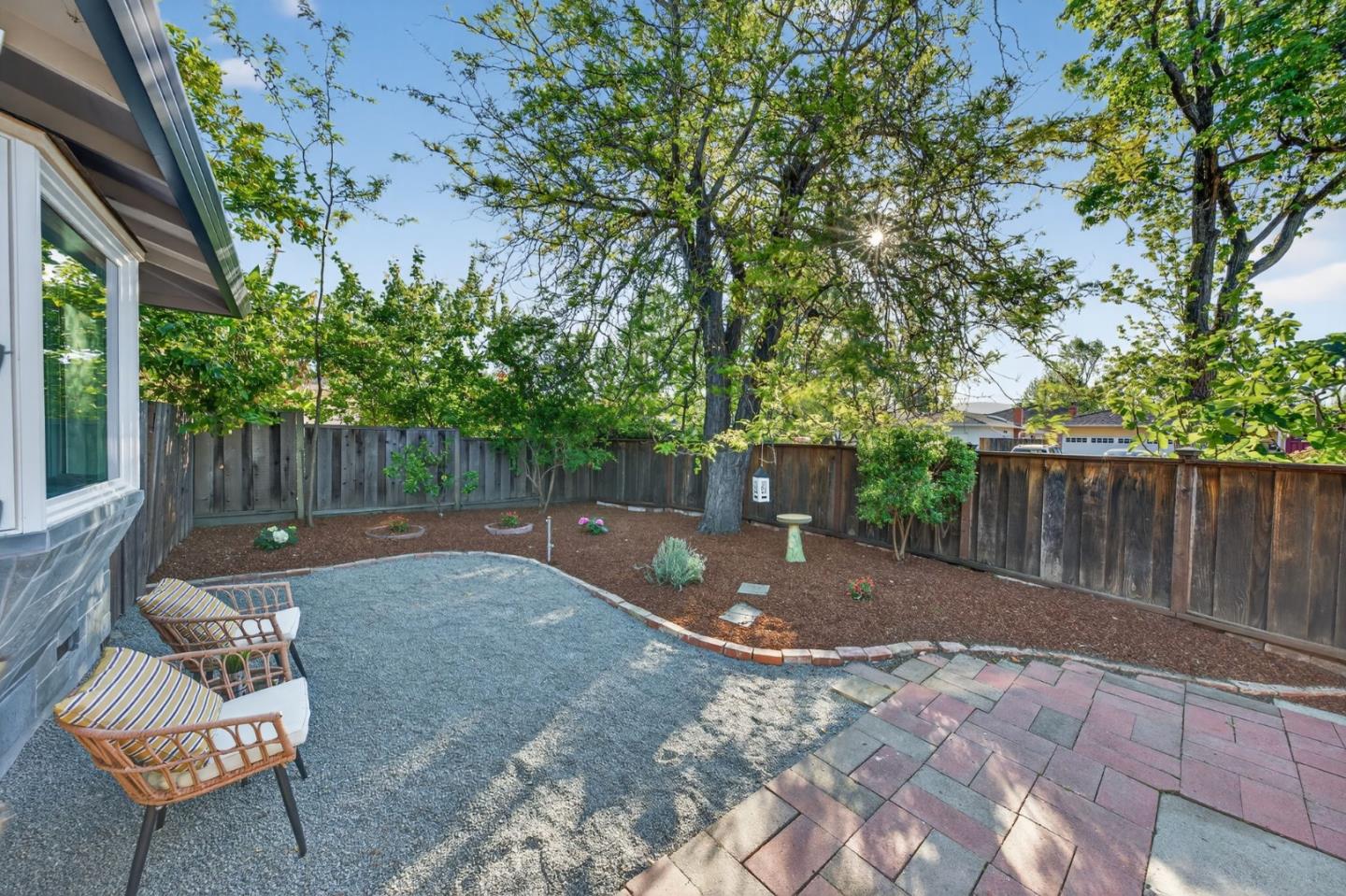 Detail Gallery Image 32 of 37 For 1040 Lancer Dr, San Jose,  CA 95129 - 4 Beds | 2 Baths