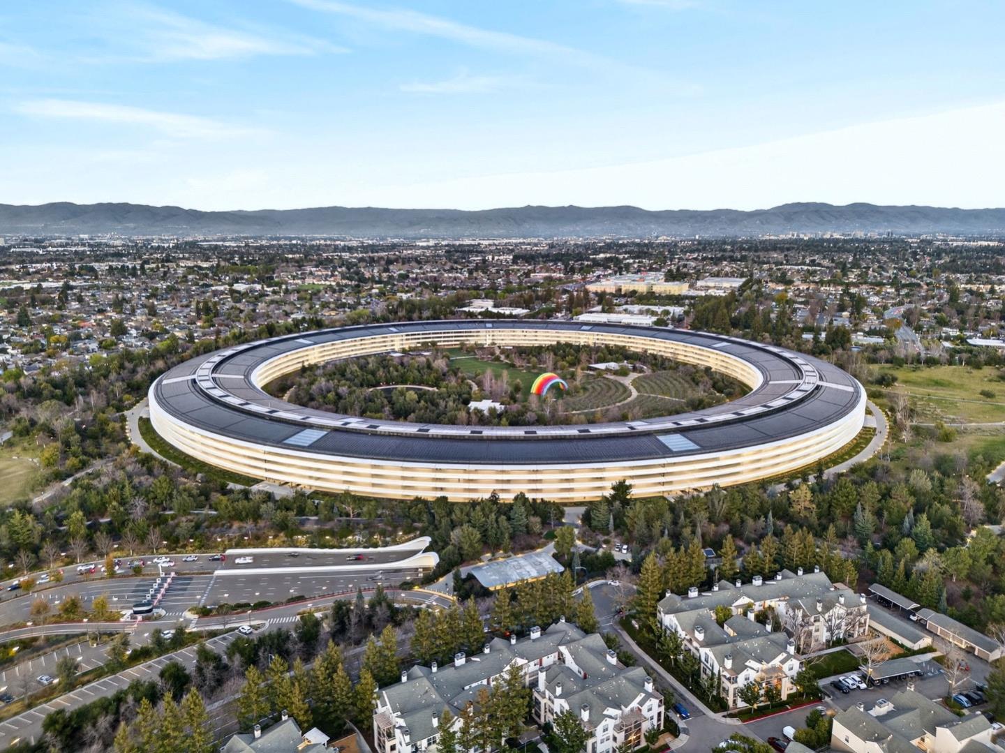 Detail Gallery Image 37 of 37 For 1040 Lancer Dr, San Jose,  CA 95129 - 4 Beds | 2 Baths