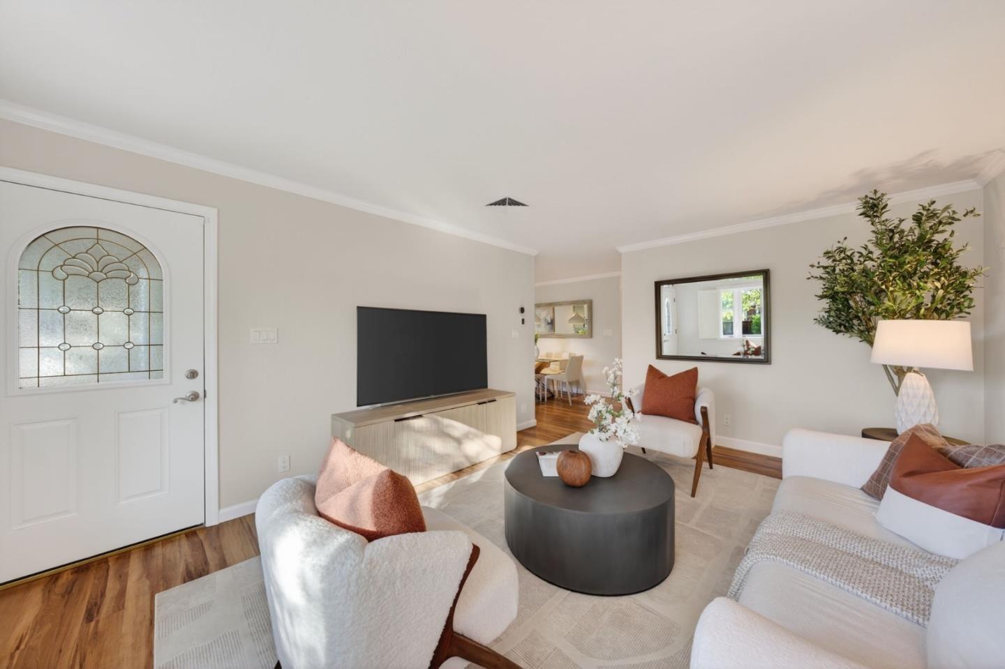 Detail Gallery Image 4 of 37 For 1040 Lancer Dr, San Jose,  CA 95129 - 4 Beds | 2 Baths