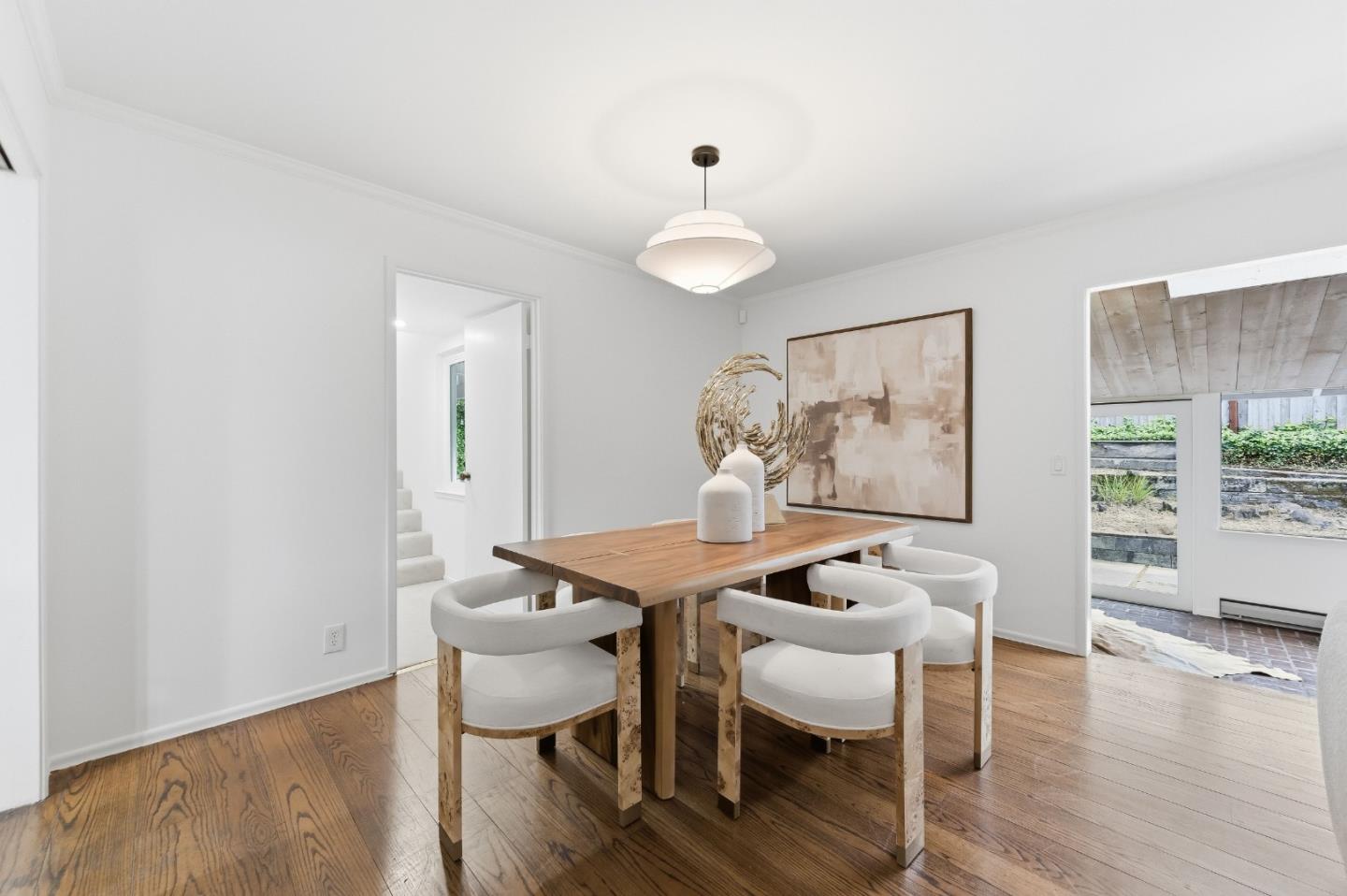 Detail Gallery Image 10 of 47 For 111 Lucero Way, Portola Valley,  CA 94028 - 4 Beds | 3 Baths