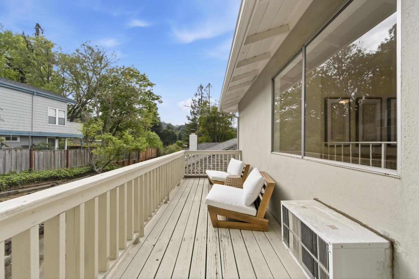 Detail Gallery Image 36 of 47 For 111 Lucero Way, Portola Valley,  CA 94028 - 4 Beds | 3 Baths