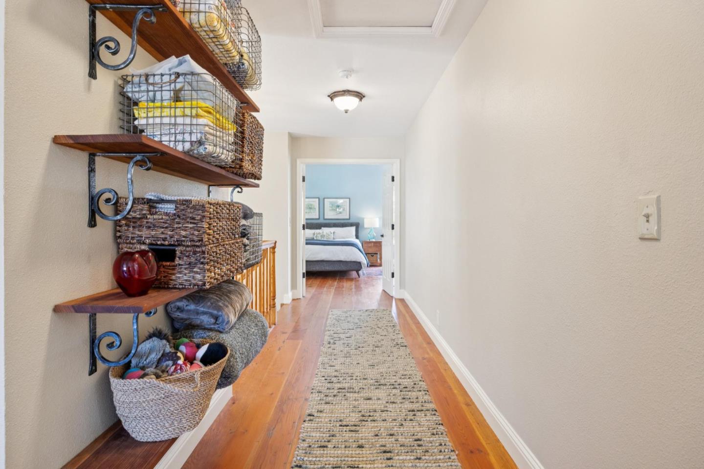 Detail Gallery Image 23 of 44 For 123 Presidio Ave, Half Moon Bay,  CA 94019 - 4 Beds | 3 Baths