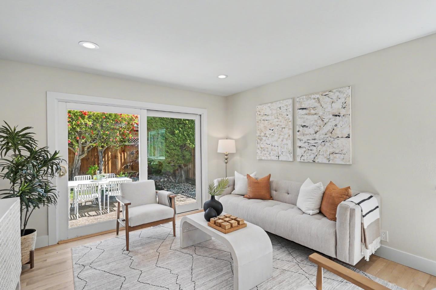 Detail Gallery Image 31 of 68 For Henderson Ave, Sunnyvale,  CA 94086 - 3 Beds | 2 Baths