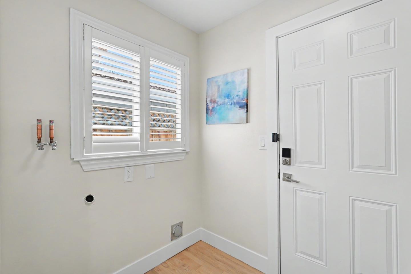 Detail Gallery Image 55 of 68 For Henderson Ave, Sunnyvale,  CA 94086 - 3 Beds | 2 Baths