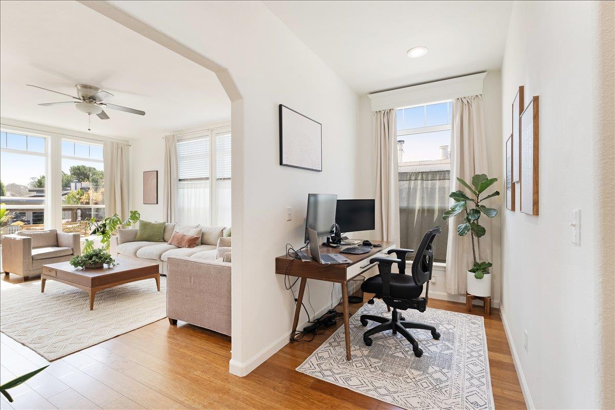 Detail Gallery Image 23 of 56 For 1190 7th Ave #3,  Santa Cruz,  CA 95062 - 3 Beds | 2 Baths