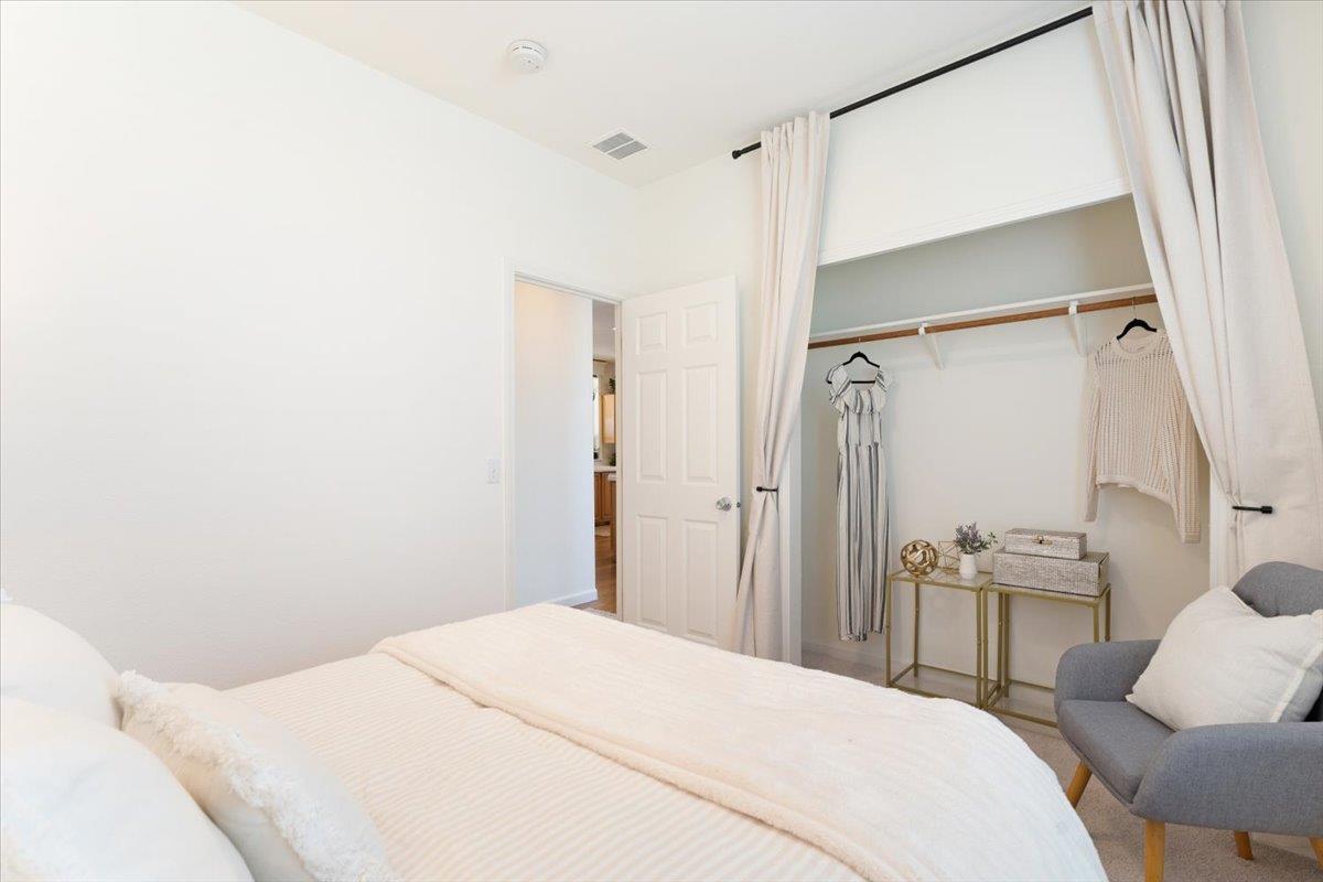 Detail Gallery Image 25 of 56 For 1190 7th Ave #3,  Santa Cruz,  CA 95062 - 3 Beds | 2 Baths