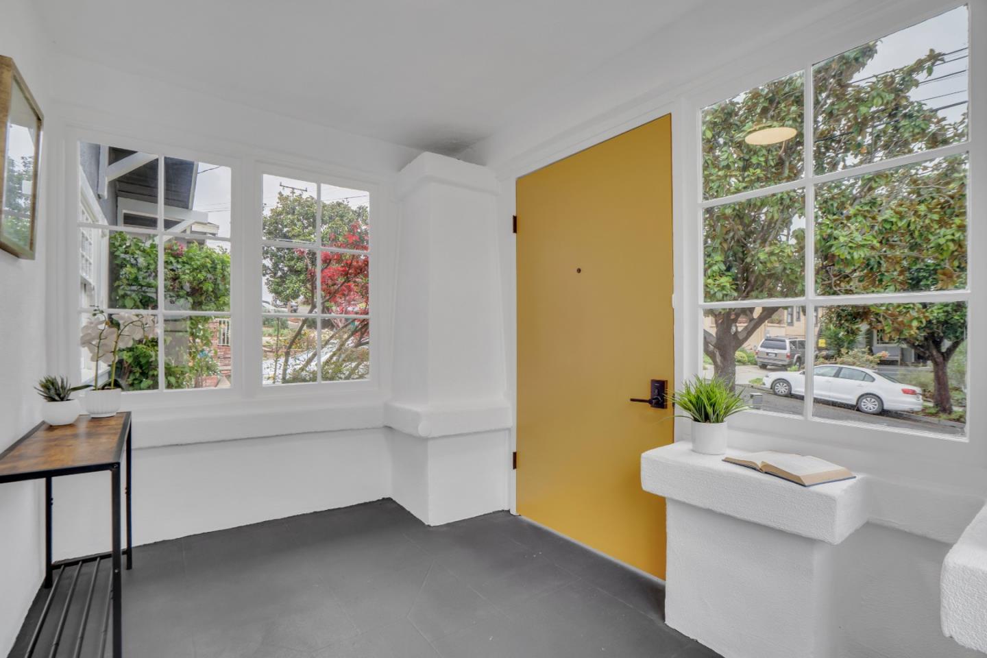 Detail Gallery Image 6 of 24 For 4618 Walnut St, Oakland,  CA 94619 - 3 Beds | 2 Baths