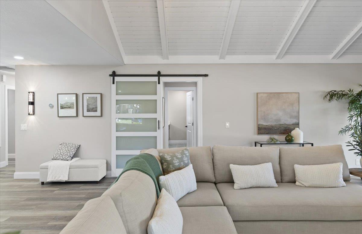 Photo #8: ML82042075 Listing: Photo #8