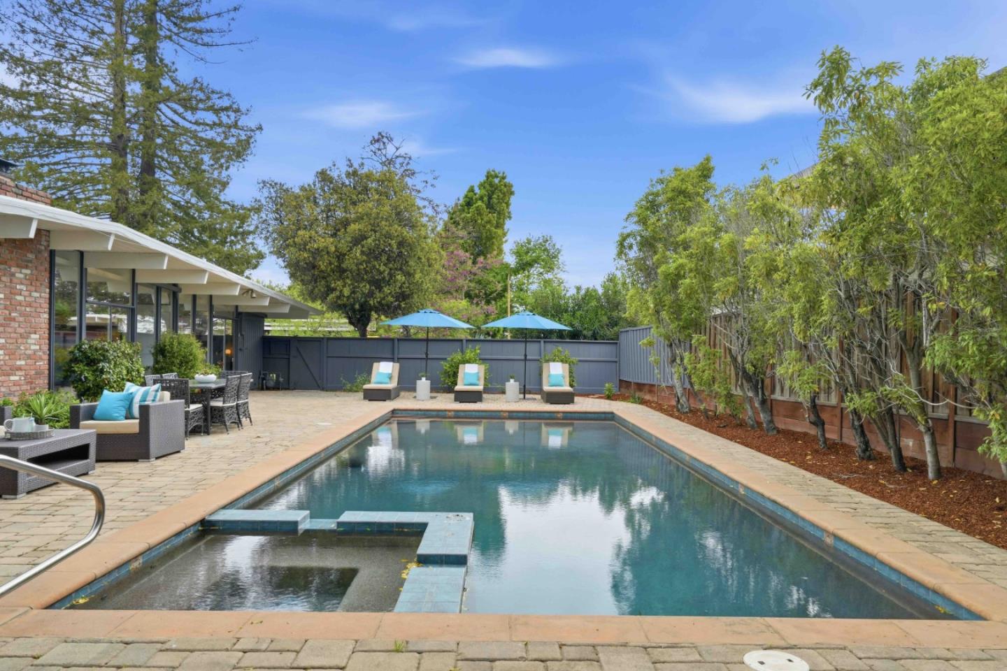 Detail Gallery Image 26 of 26 For 226 Ely Pl, Palo Alto,  CA 94306 - 3 Beds | 2 Baths