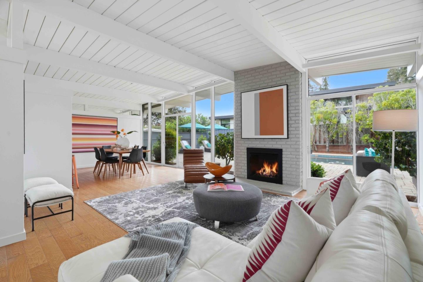 Detail Gallery Image 4 of 26 For 226 Ely Pl, Palo Alto,  CA 94306 - 3 Beds | 2 Baths