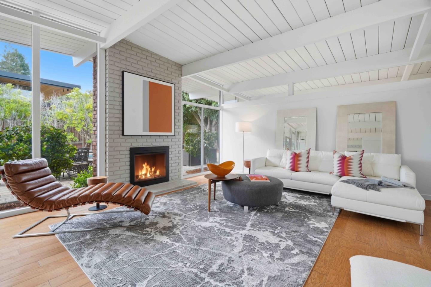 Detail Gallery Image 5 of 26 For 226 Ely Pl, Palo Alto,  CA 94306 - 3 Beds | 2 Baths