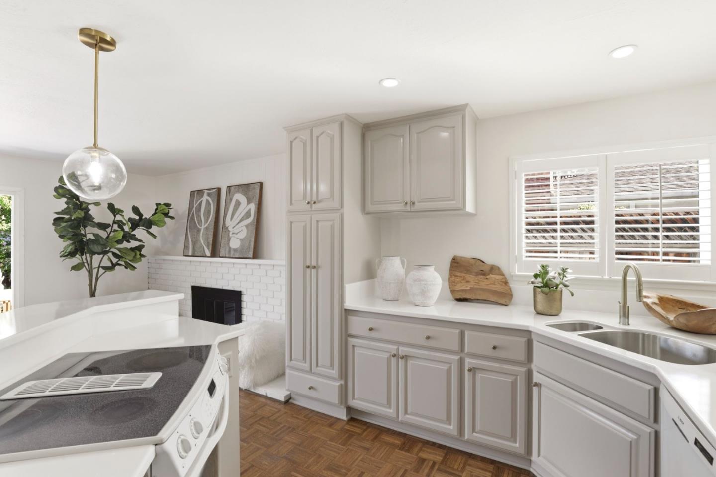 Detail Gallery Image 24 of 38 For 850 Quetta Ave, Sunnyvale,  CA 94087 - 4 Beds | 2/1 Baths