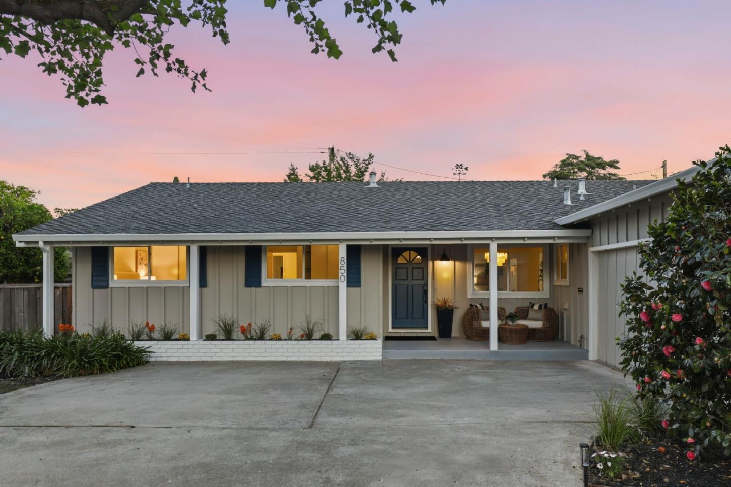 Detail Gallery Image 8 of 38 For 850 Quetta Ave, Sunnyvale,  CA 94087 - 4 Beds | 2/1 Baths