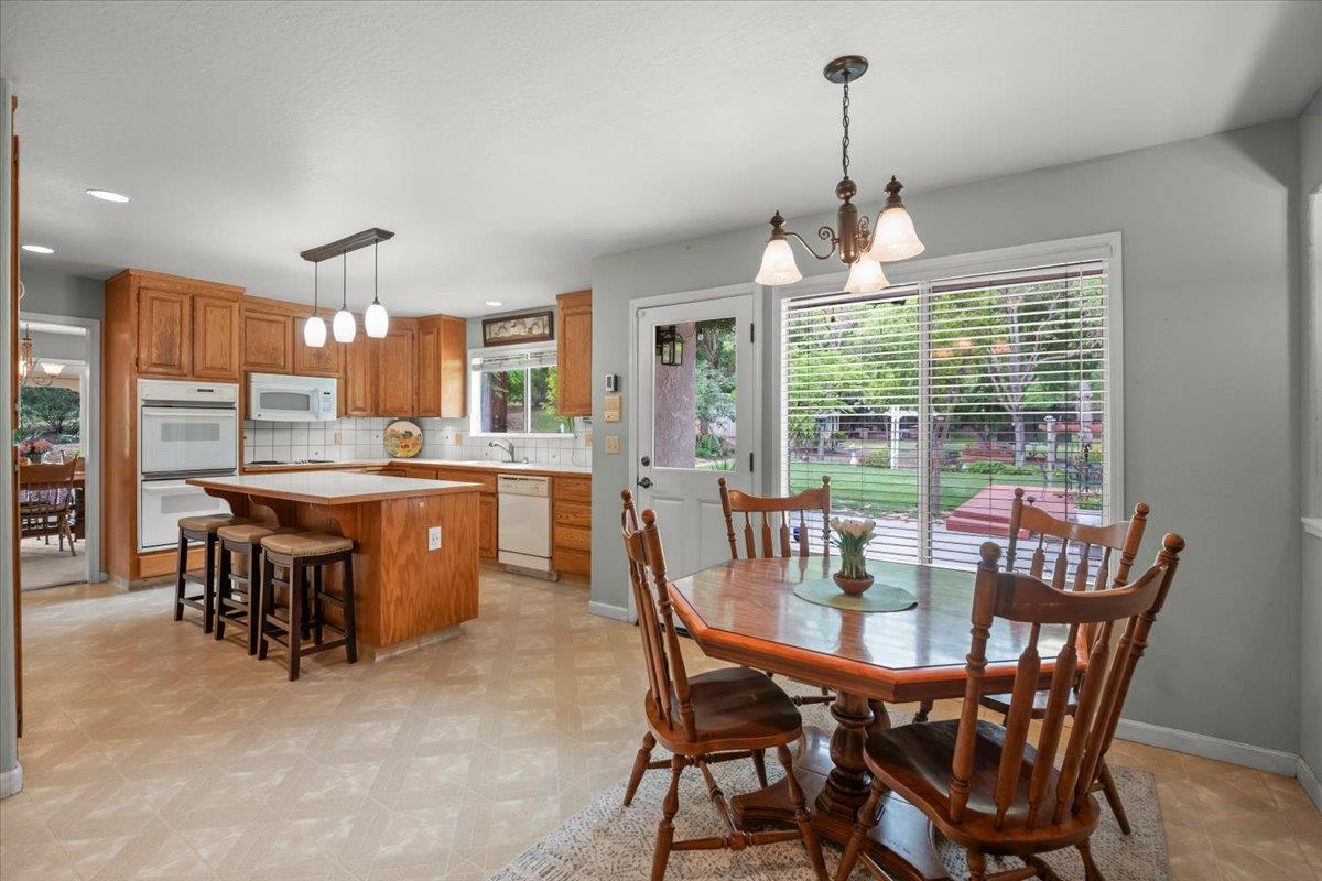 Detail Gallery Image 20 of 78 For 16615 De Witt Ave, Morgan Hill,  CA 95037 - 5 Beds | 3 Baths