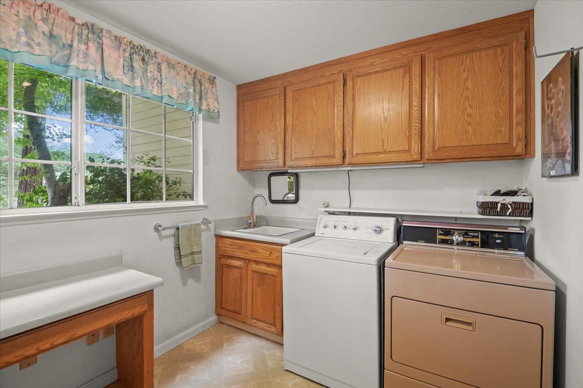 Detail Gallery Image 30 of 78 For 16615 De Witt Ave, Morgan Hill,  CA 95037 - 5 Beds | 3 Baths