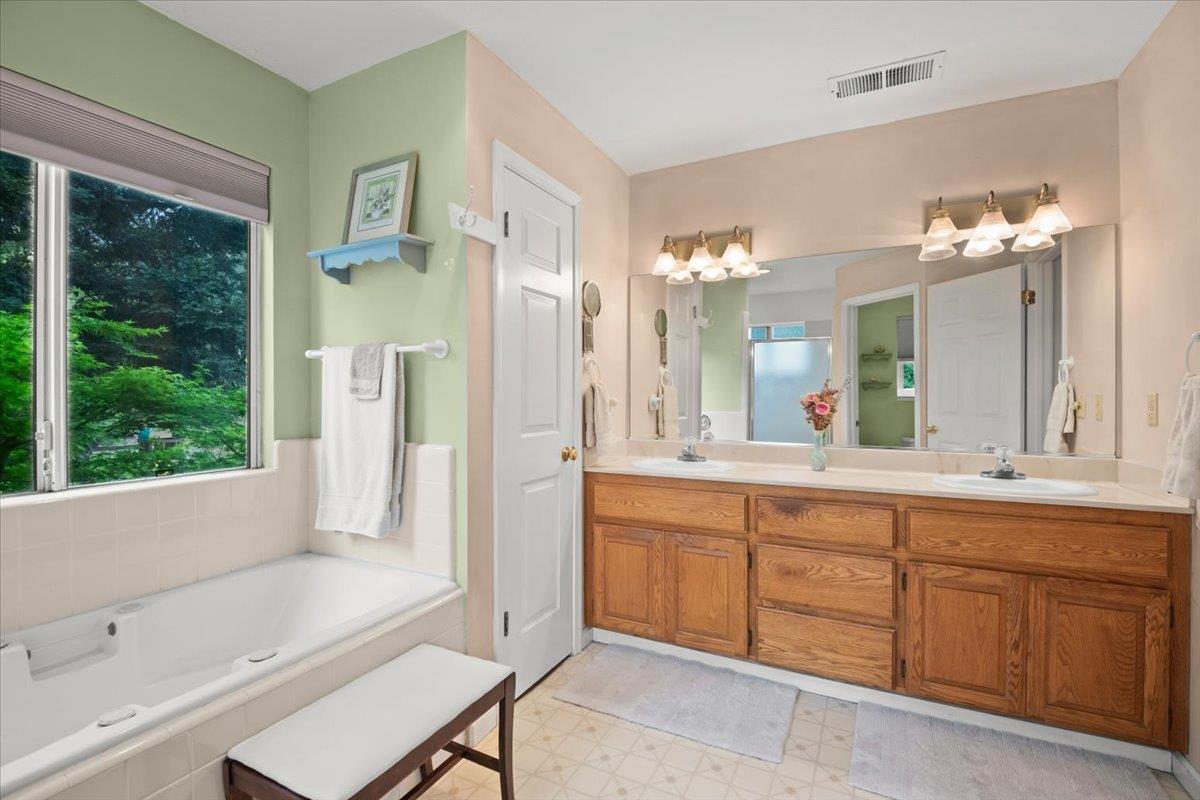 Detail Gallery Image 35 of 78 For 16615 De Witt Ave, Morgan Hill,  CA 95037 - 5 Beds | 3 Baths