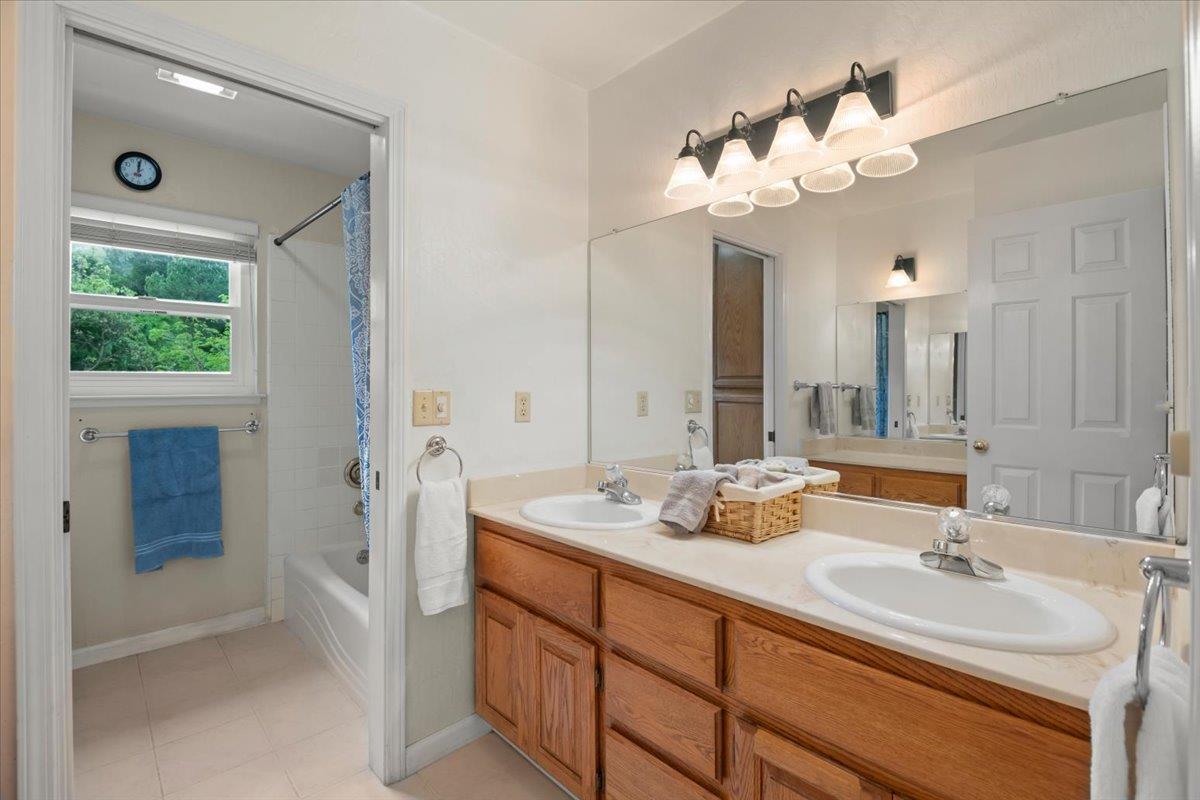 Detail Gallery Image 41 of 78 For 16615 De Witt Ave, Morgan Hill,  CA 95037 - 5 Beds | 3 Baths