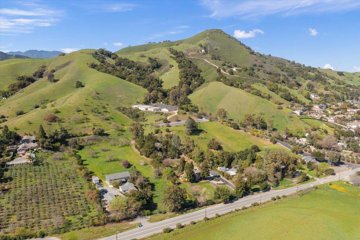 Detail Gallery Image 73 of 78 For 16615 De Witt Ave, Morgan Hill,  CA 95037 - 5 Beds | 3 Baths